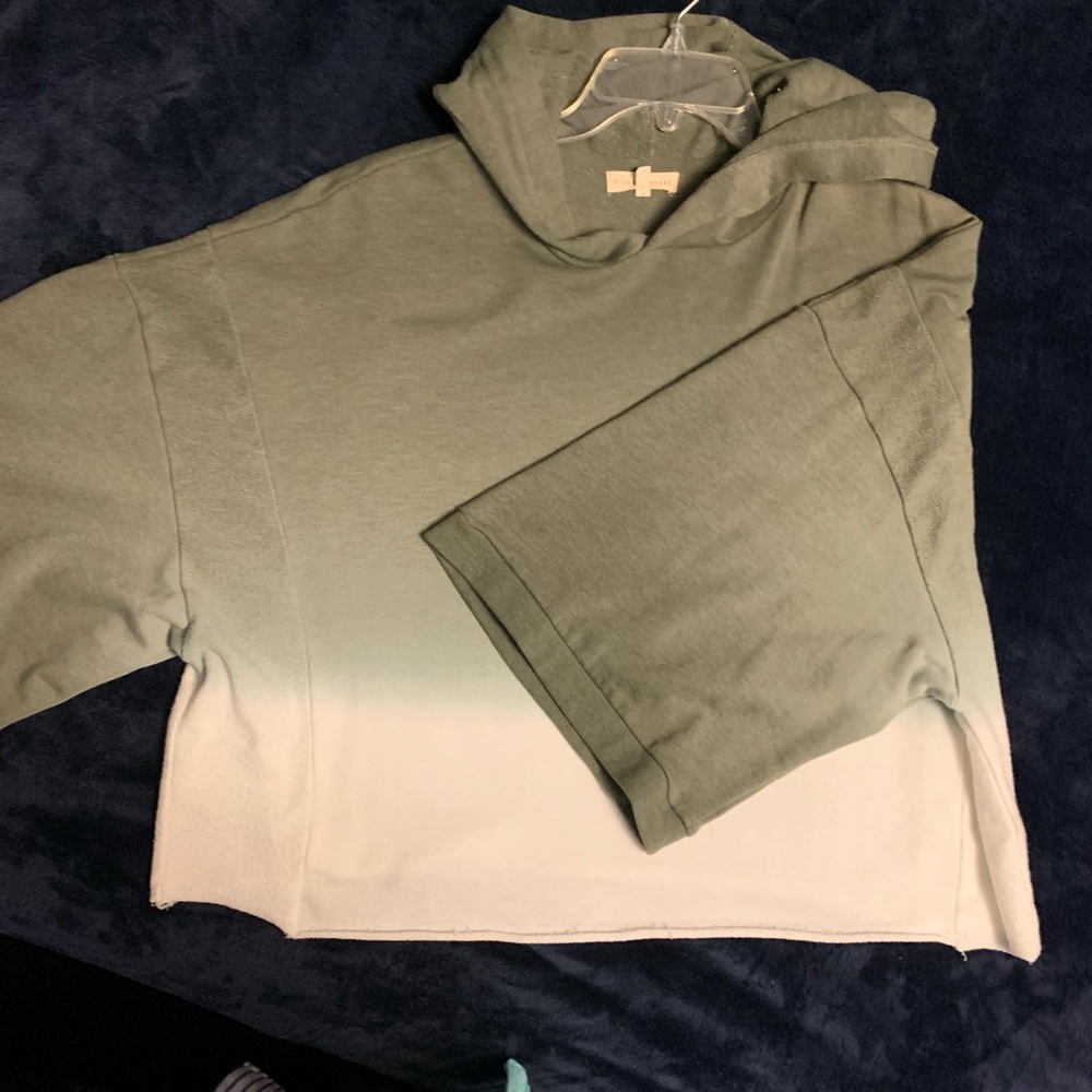 Gilded intent, size L, hooded
